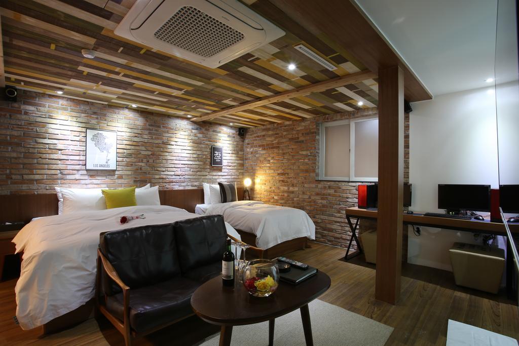 Lexy Hotel Seoul Zimmer foto